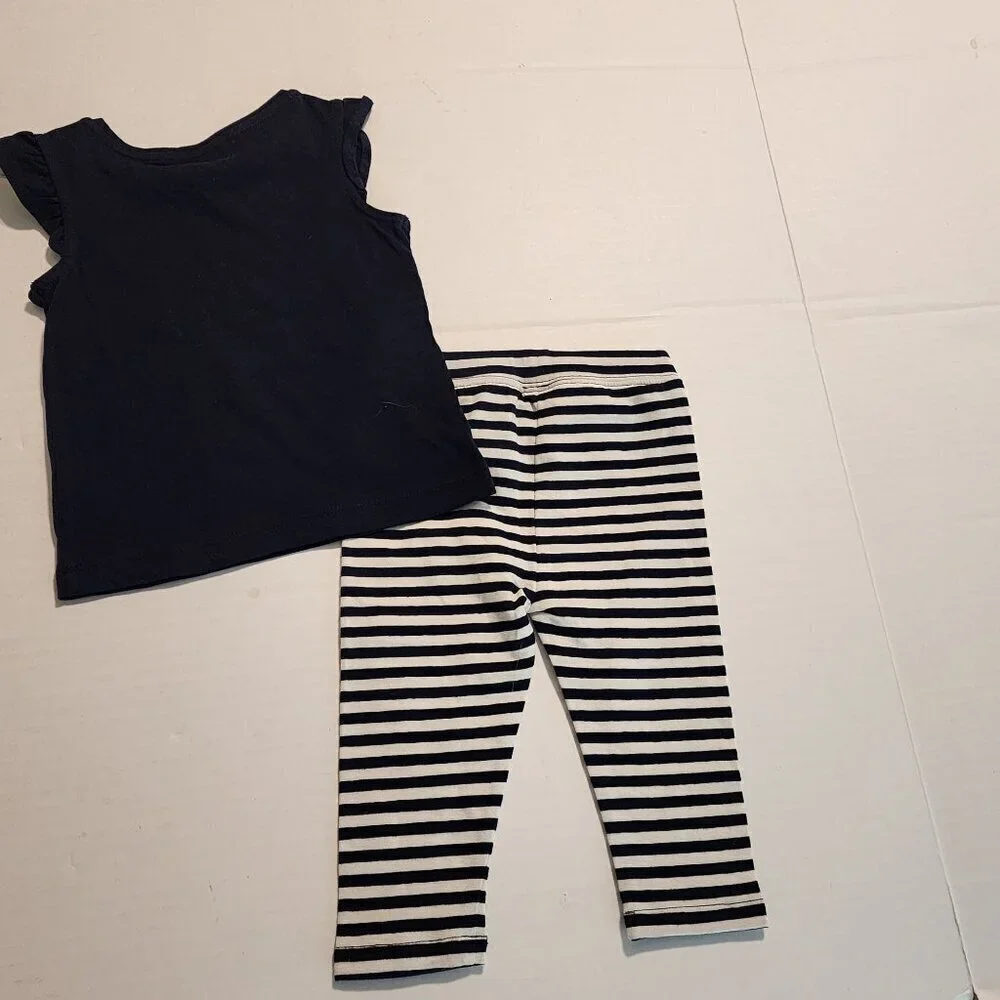 New Baby Gap girl 12-18 m outfit Blue top black white stripes leggings School